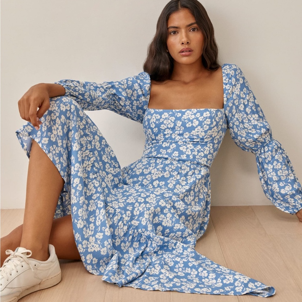 Reformation Mica Dress size 8 blue floral